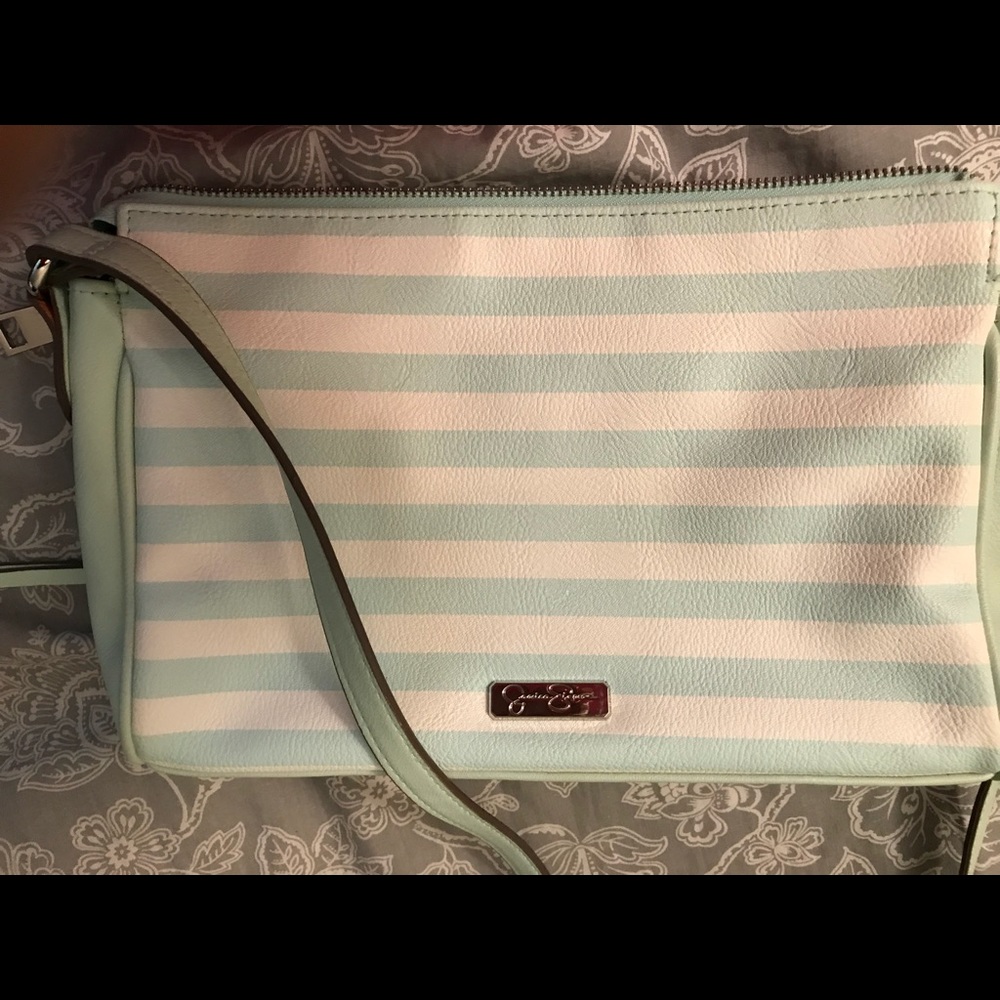Purse - Picture 3 of 3